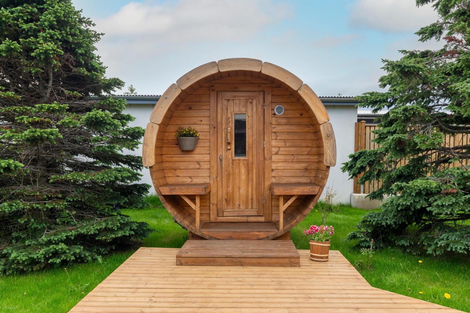 Tunfifill Guesthouse - Free Hot Tub And Sauna, Cozy And Quiet Hvammstangi Exterior foto